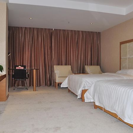 Shenzhen Huamao Aviatic Hotel 외부 사진