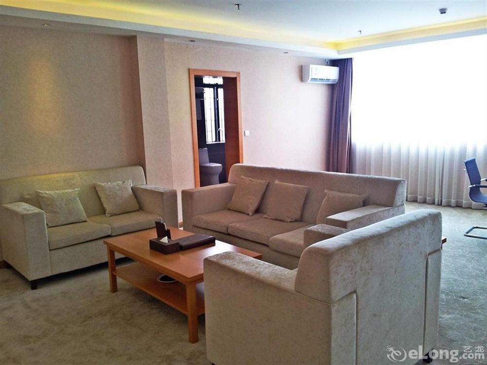 Shenzhen Huamao Aviatic Hotel 외부 사진