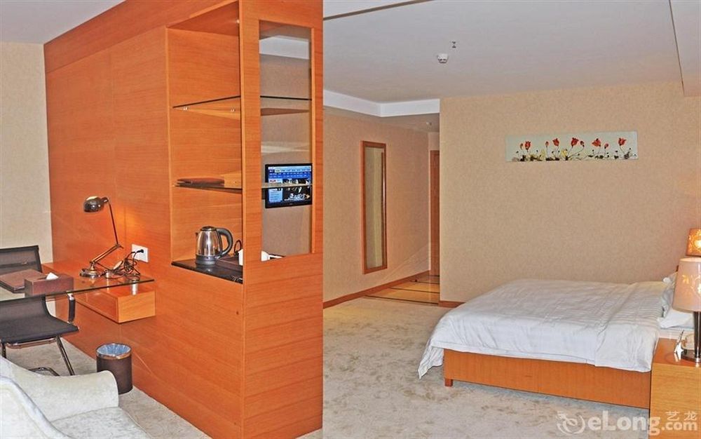 Shenzhen Huamao Aviatic Hotel 외부 사진