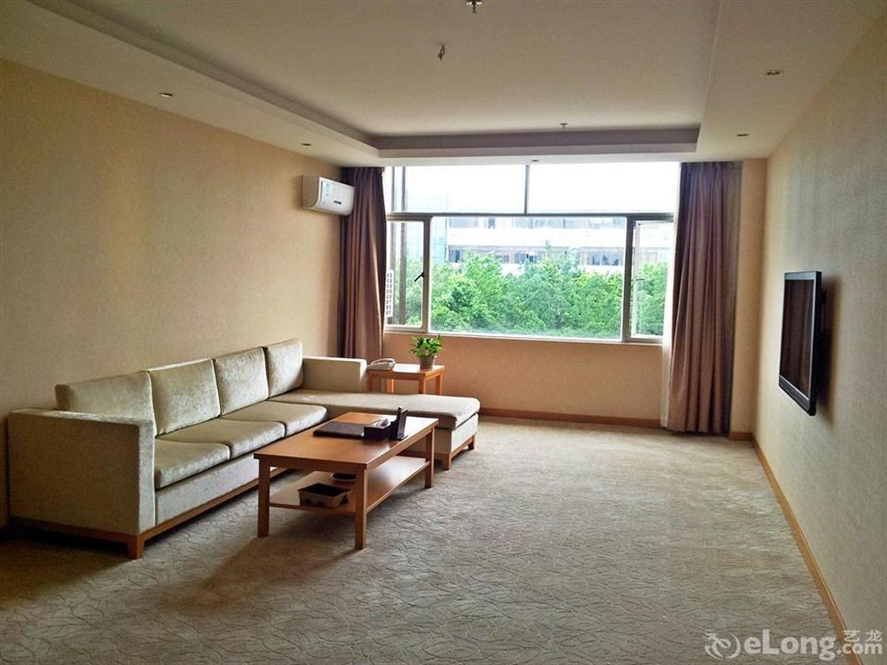 Shenzhen Huamao Aviatic Hotel 외부 사진