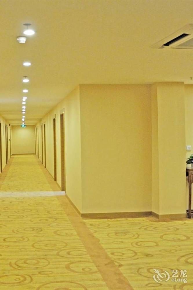Shenzhen Huamao Aviatic Hotel 외부 사진