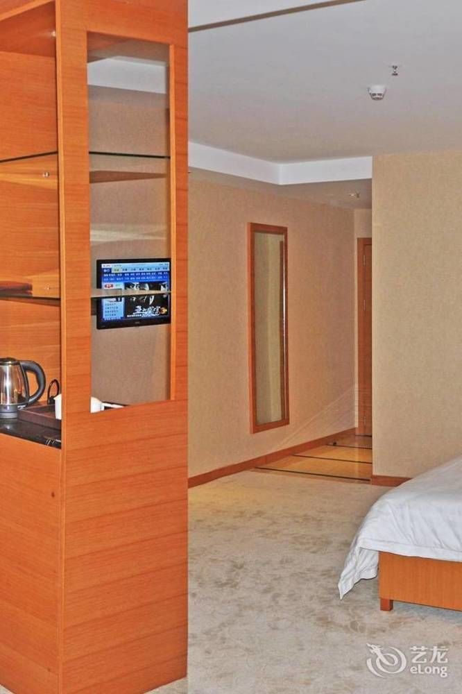 Shenzhen Huamao Aviatic Hotel 외부 사진
