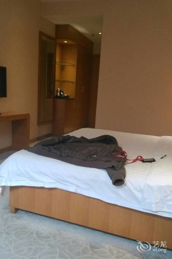 Shenzhen Huamao Aviatic Hotel 외부 사진