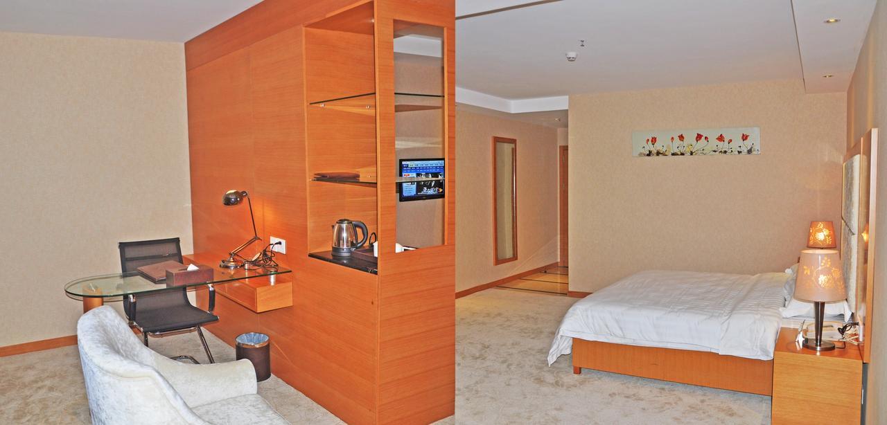 Shenzhen Huamao Aviatic Hotel 외부 사진